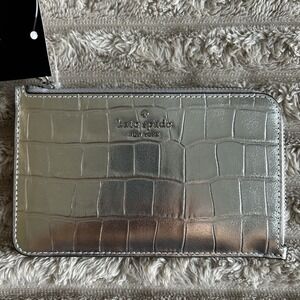 Kate Spade Lucy Metallic Silver Croc-Embossed Wristlet NWT MSRP $149.00